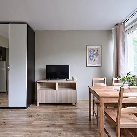 Urbannest - Cozy Studio - Bagno 7 Varsavia Esterno foto